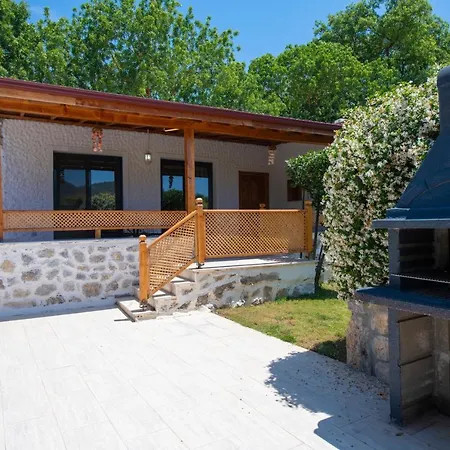 Eroğlu Villa