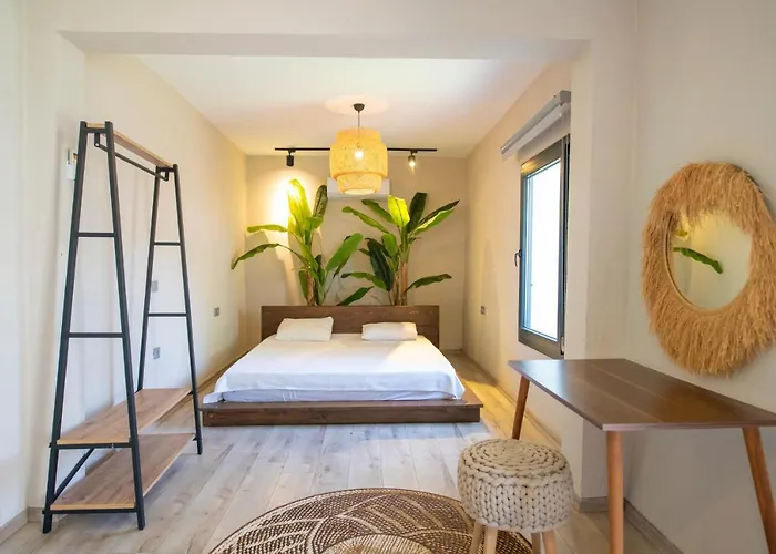 Eroglu * フェティエ