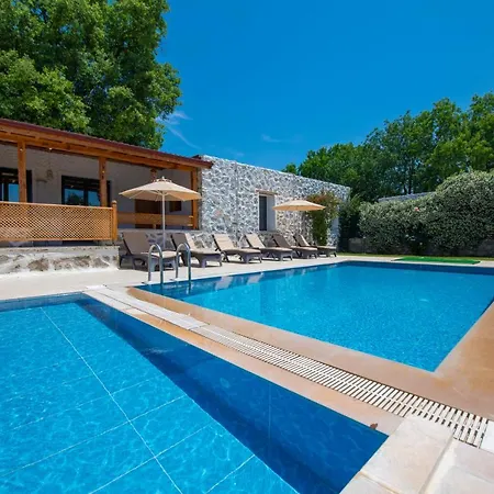 Villa Eroglu *